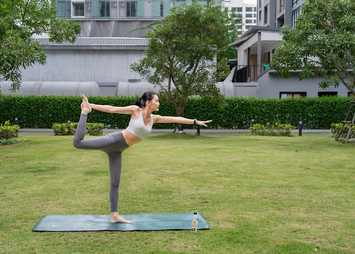 Hotel Floral Court & Sukhumvit 13