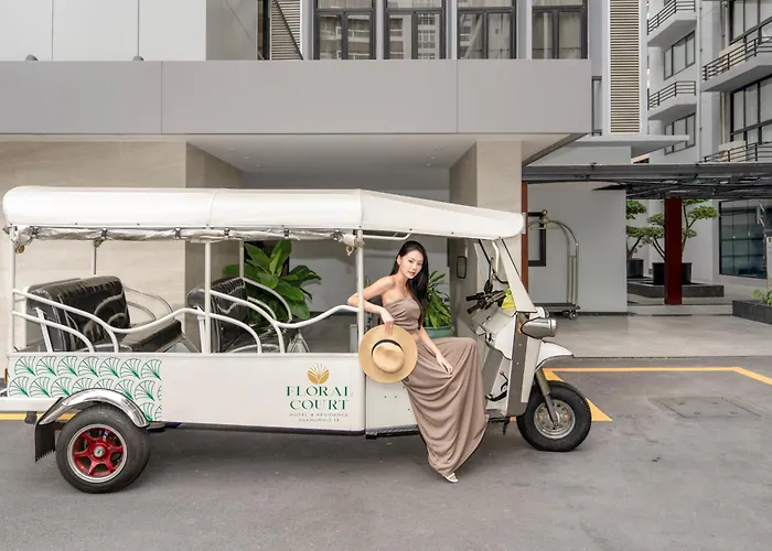 Floral Court & Sukhumvit 13 5*