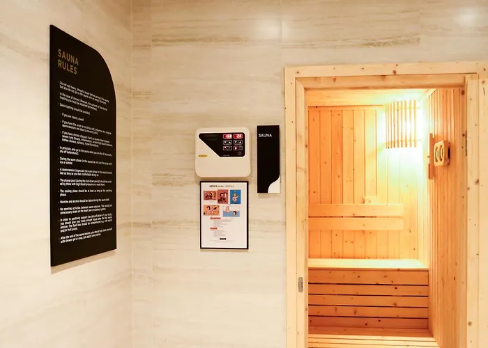 Floral Court & Sukhumvit 13