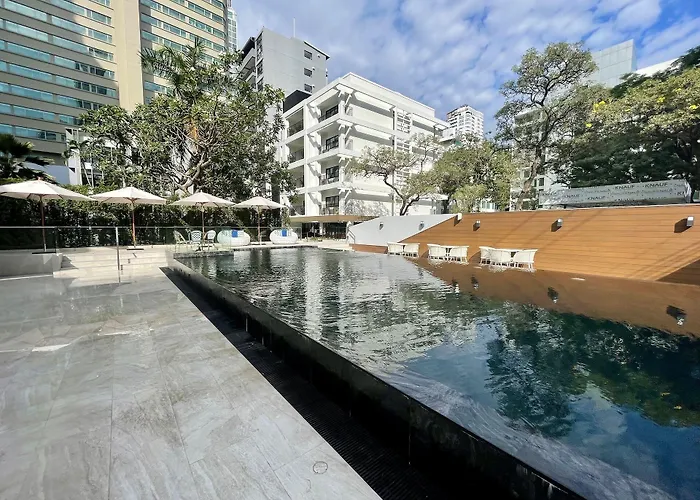 Floral Court & Sukhumvit 13 Hotel 5*