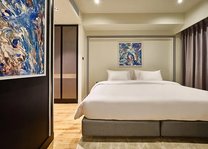 Floral Court & Sukhumvit 13 Hotel