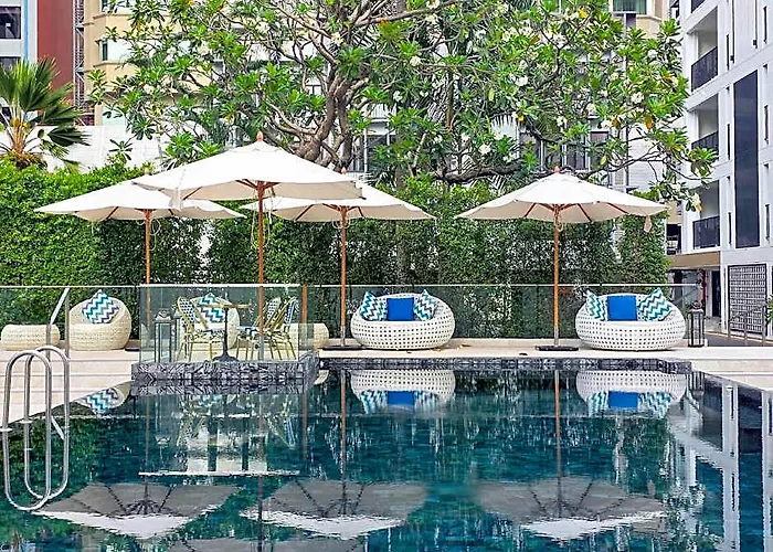 Floral Court & Sukhumvit 13 Hotel
